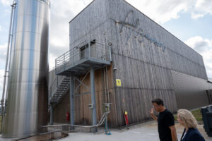 Das 2020/2021 errichtete Gebäude von Alsaveur in Drachenbronn-Birlenbach